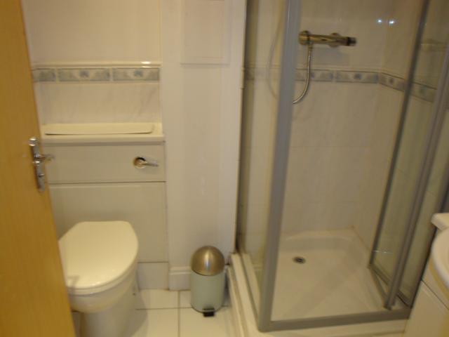 			2 Bedroom, 1 bath, 1 reception Apartment			 Chatsworth road, Willesden lane, WILLESDEN GREEN