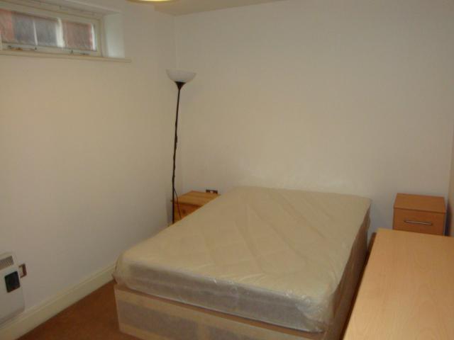 			2 Bedroom, 1 bath, 1 reception Apartment			 Chatsworth road, Willesden lane, WILLESDEN GREEN