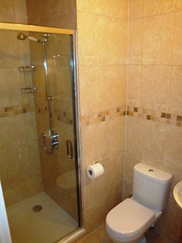 			NEW INSTRUCTION, 3 Bedroom, 1 bath, 1 reception Flat			 Willesden Lane, KILBURN/BRONDESBURY