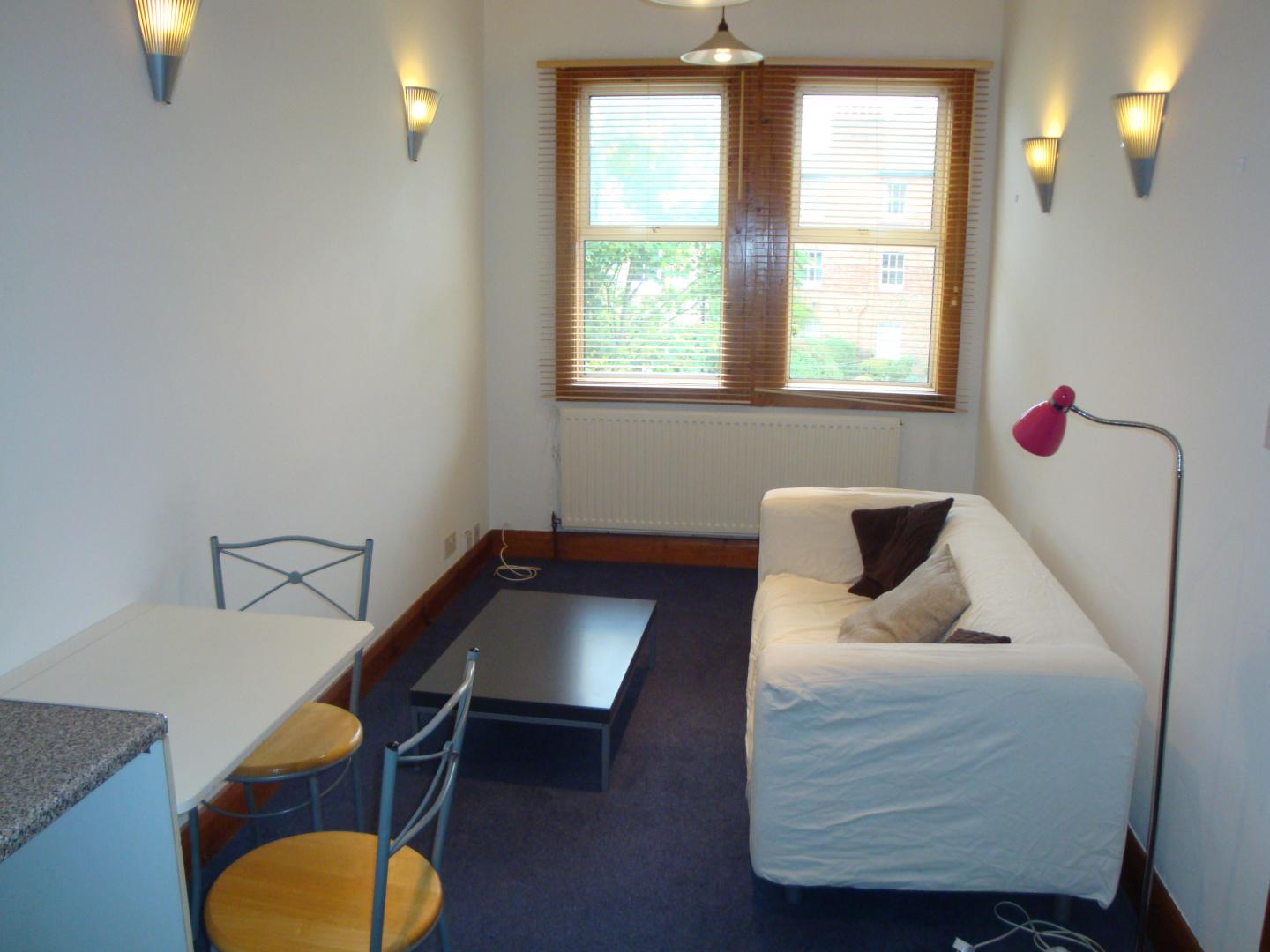 			1 Bedroom, 1 bath, 1 reception Flat			 Acland Road, WILLESDEN GREEN