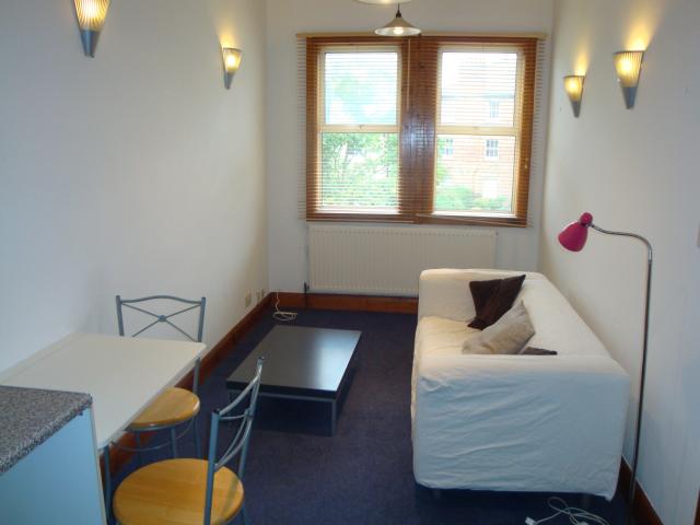 			1 Bedroom, 1 bath, 1 reception Flat			 Acland Road, WILLESDEN GREEN