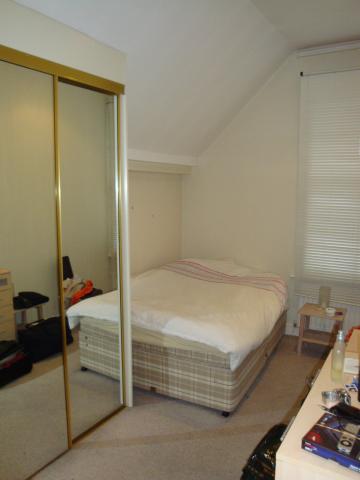 			Huge communal gardens, 2 Bedroom, 1 bath, 1 reception Flat			 Greencroft Gardens, WEST HAMPSTEAD