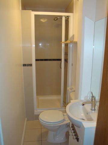 			ALLOCATED OFF STREET PARKING, 2 Bedroom, 1 bath, 1 reception Flat			 Shaftesbury Gardens, WILLESDEN