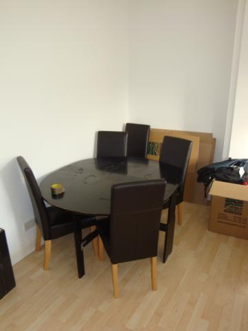 			2 Bedroom, 1 bath, 1 reception Flat			 Brondesbury Villas, QUEENS PARK