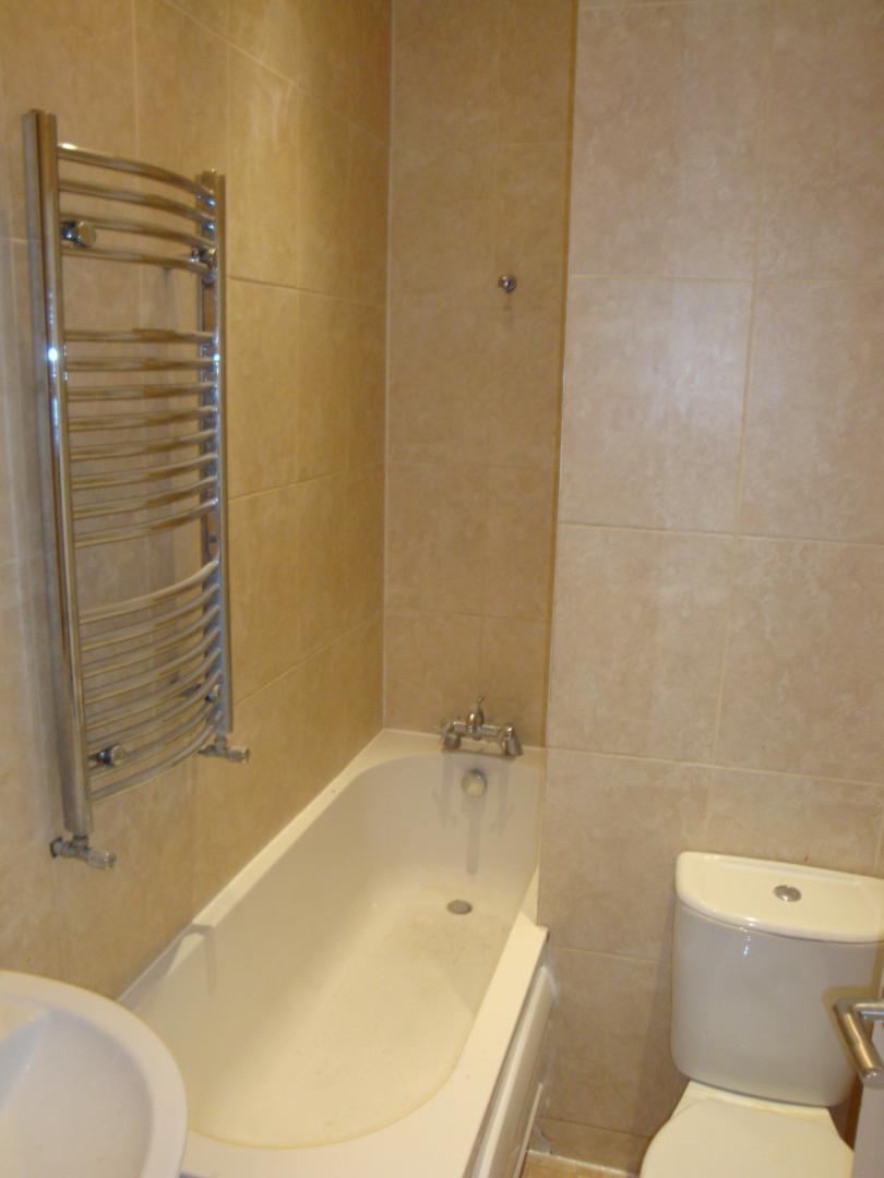 			New instruction, 4 Bedroom, 1 bath, 1 reception Flat			 Shirland Road, MAIDA VALE