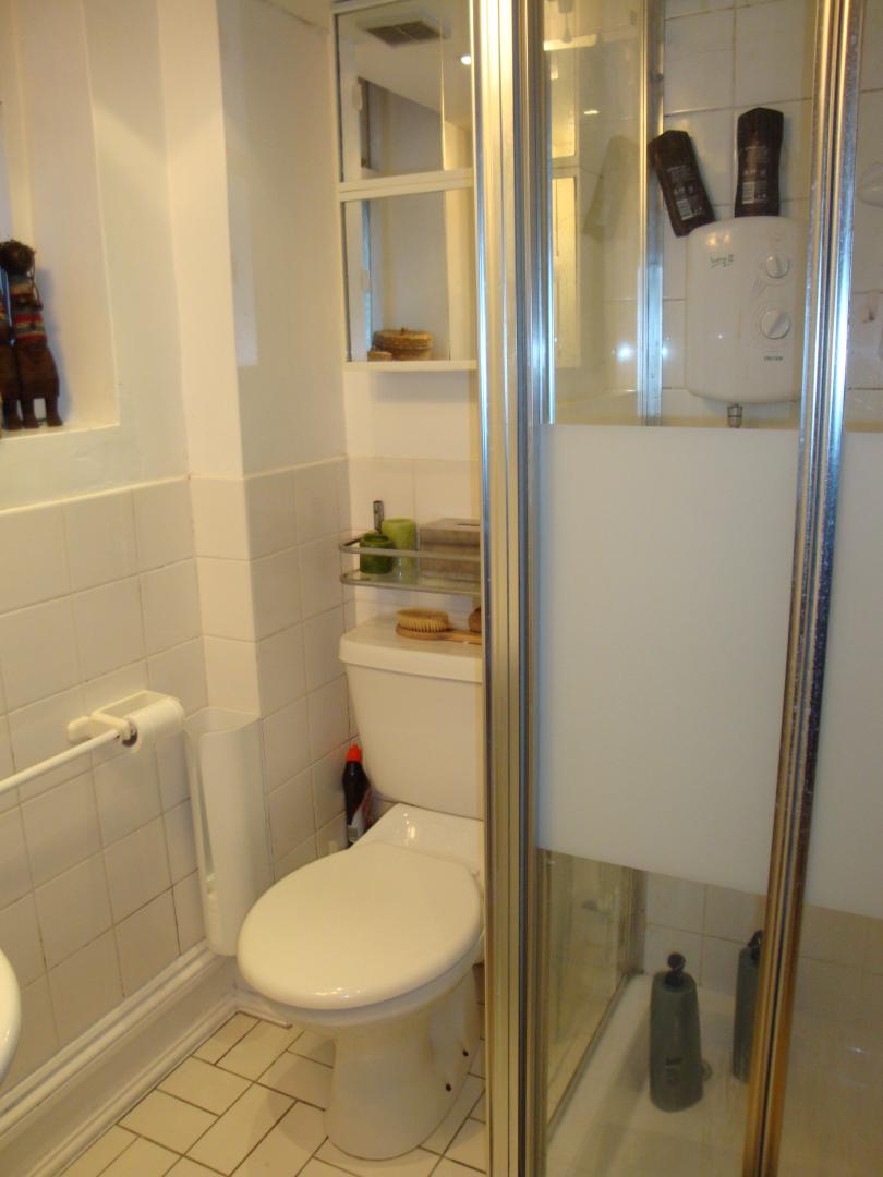 			Private patio and access to a beautiful communal garden, Studio Apartment, 1 bath, 1 reception Studio			 Parsifal Road, WEST HAMPSTEAD