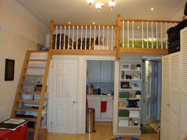 			Private patio and access to a beautiful communal garden, Studio Apartment, 1 bath, 1 reception Studio			 Parsifal Road, WEST HAMPSTEAD