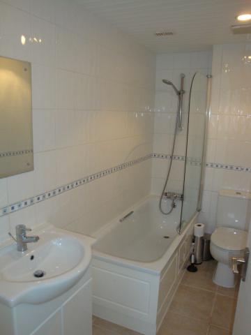 			2 Bedroom, 1 bath, 1 reception Flat			 Holmdale Road, WEST HAMPSTEAD