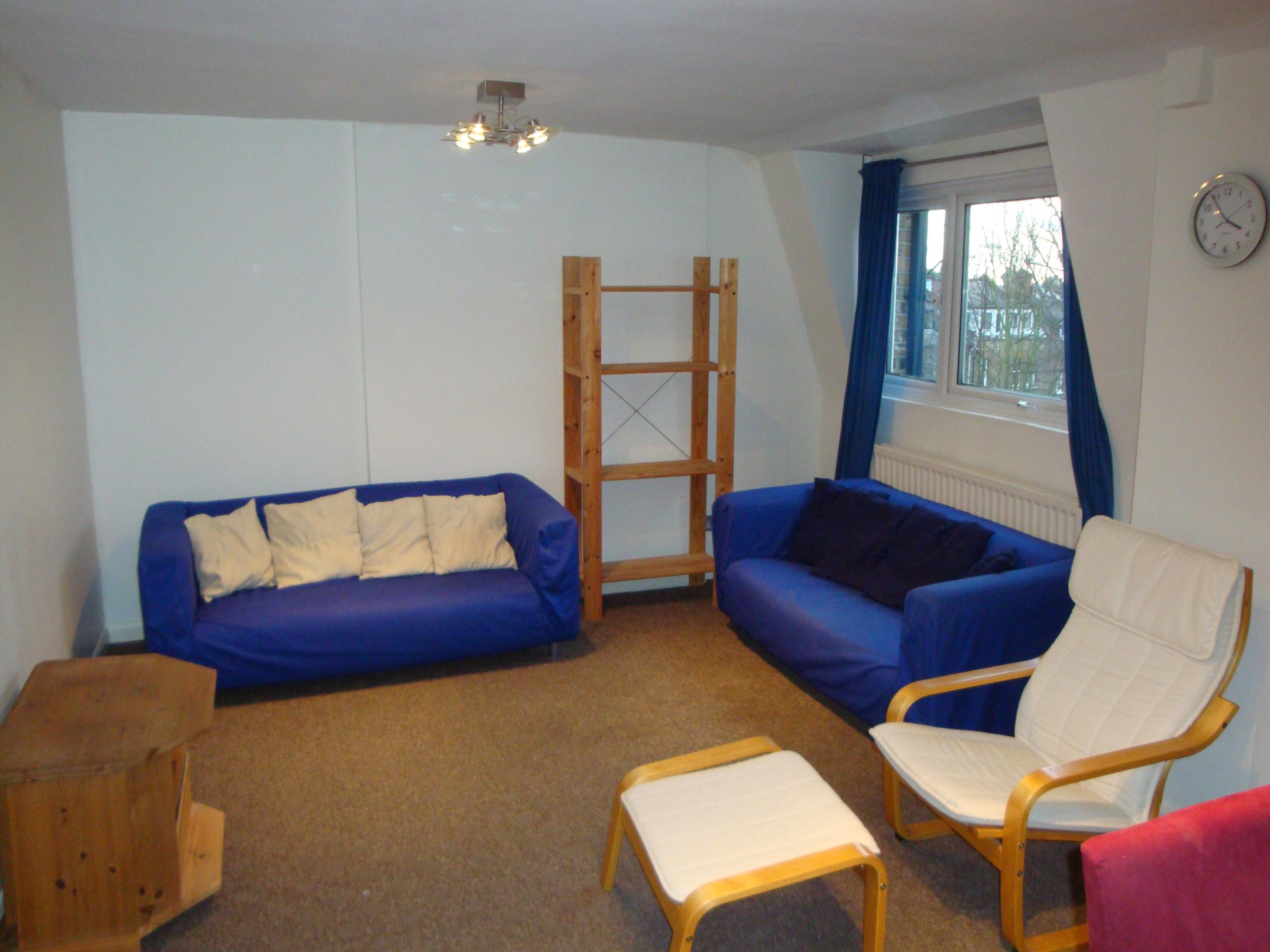 			2 Bedroom, 1 bath, 1 reception Flat			 Holmdale Road, WEST HAMPSTEAD nw6