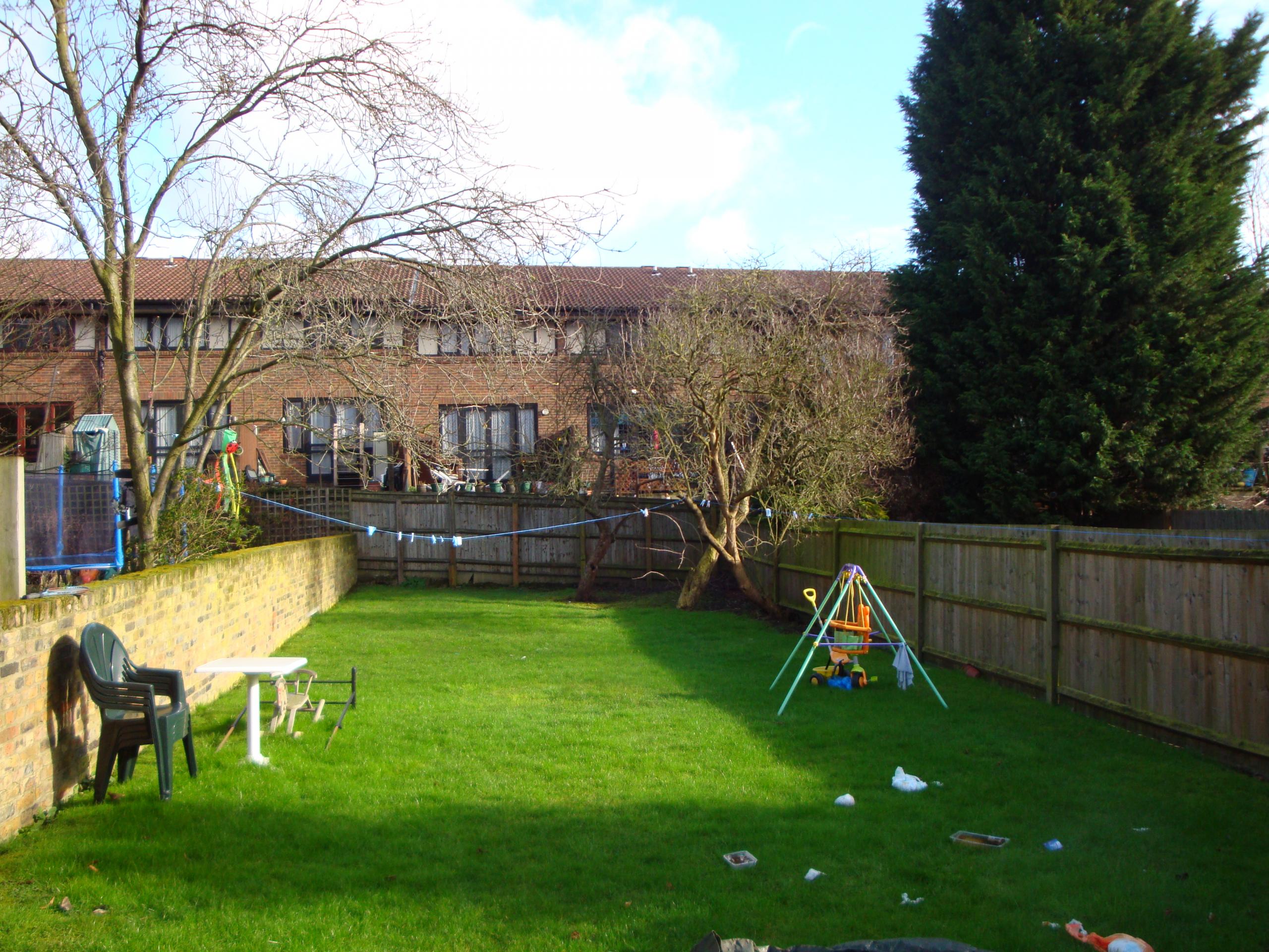 			1 month deposit instead of 6 weeks, saving you £467!, 1 Bedroom, 1 bath, 1 reception Flat			 Fordwych Road, WEST HAMPSTEAD/KILBURN NW2