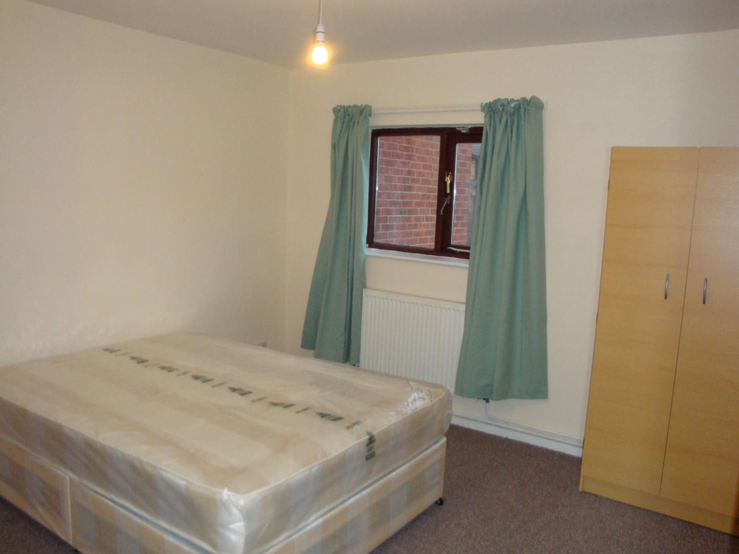			2 Bedroom, 1 bath, 1 reception Flat			 Mitchellbrook Way, NEASDEN