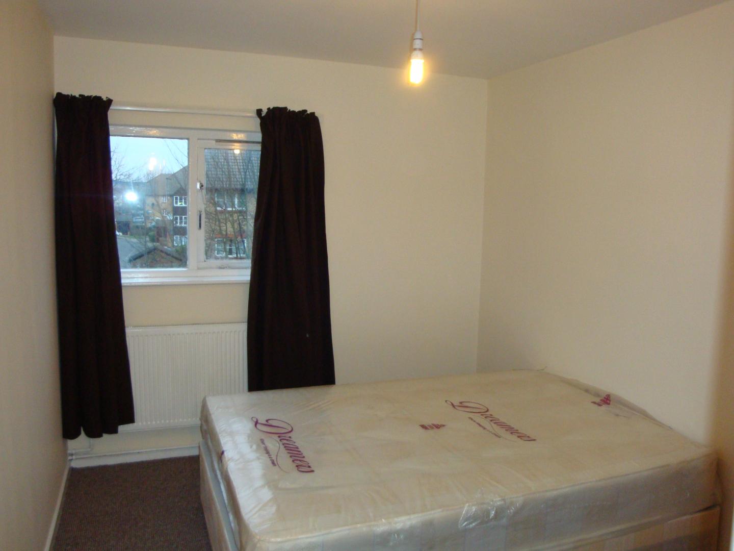 			2 Bedroom, 1 bath, 1 reception Flat			 Mitchellbrook Way, NEASDEN