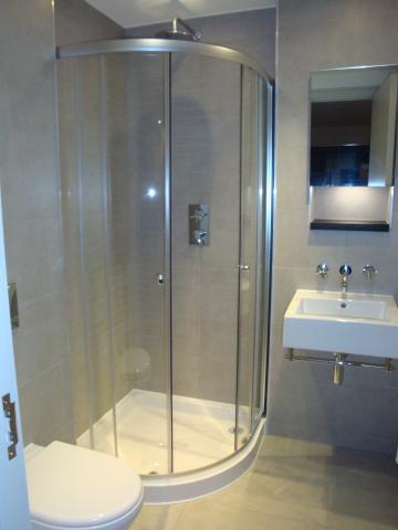 			3 Bedroom, 1 bath, 1 reception Flat			 Granville Road, GOLDERS GREEN