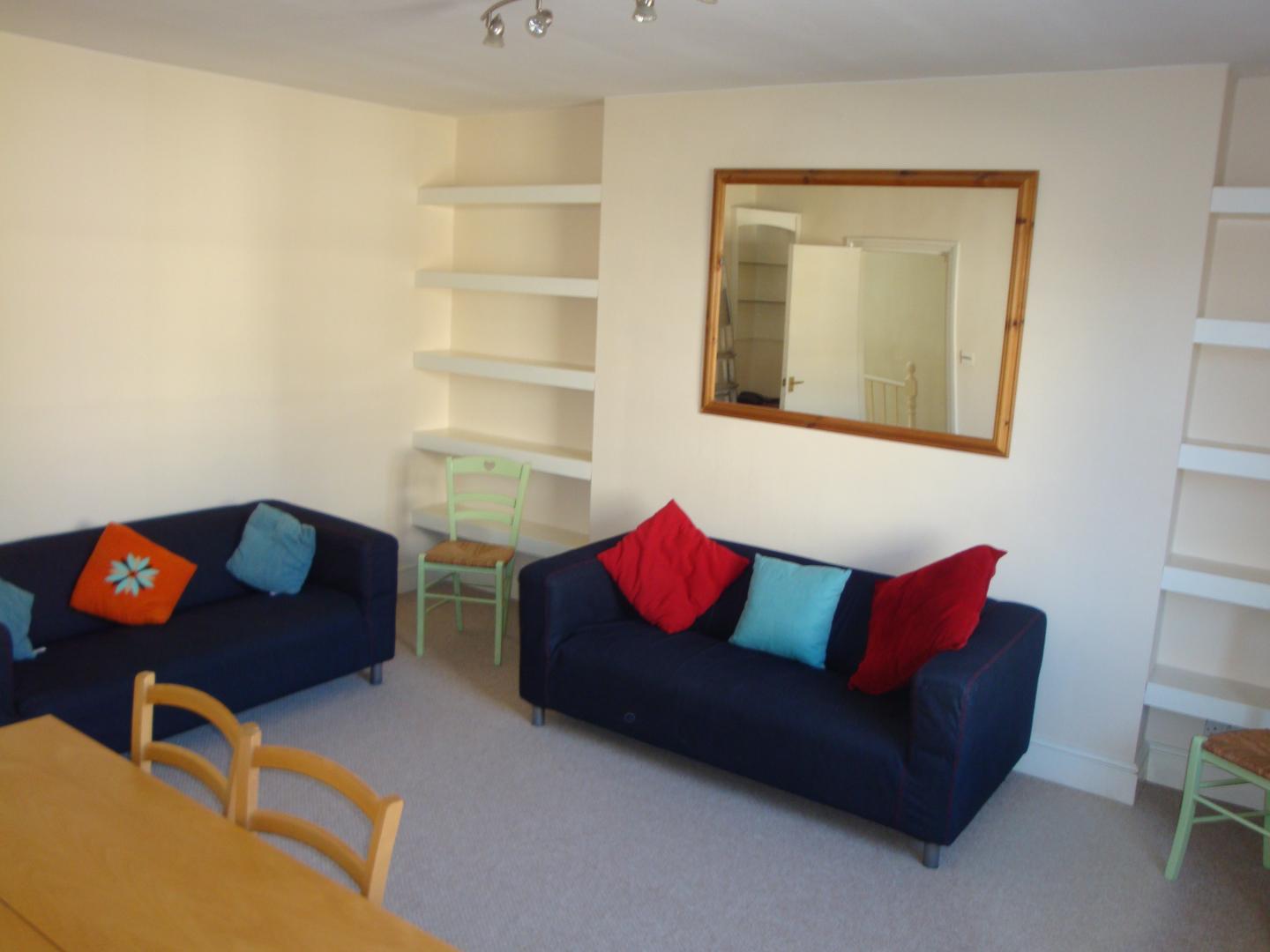 			1 month deposit instead of 6 weeks, saving you £566.67, 2 Bedroom, 1 bath, 1 reception Flat			 St Julians Road, KILBURN