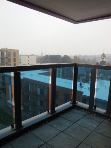 			2 Bedroom, 1 bath, 1 reception Flat			 The Pulse, Colindale