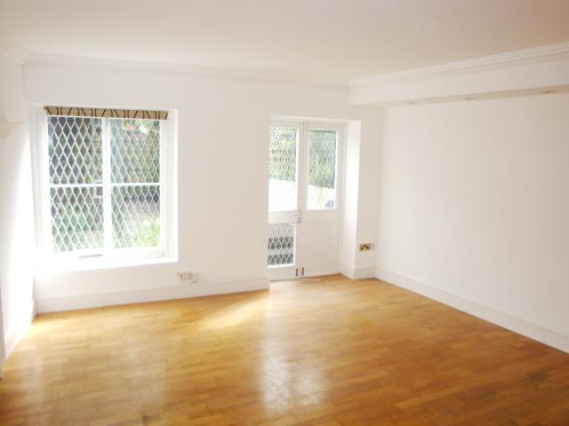 			NEW INSTRUCTION (Private Garden), 2 Bedroom, 1 bath, 1 reception Flat			 Acol Road, WEST HAMPSTEAD