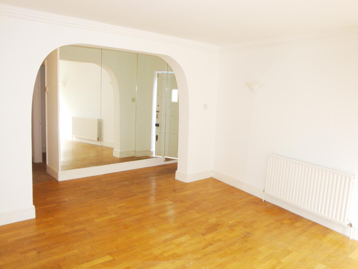 			NEW INSTRUCTION (Private Garden), 2 Bedroom, 1 bath, 1 reception Flat			 Acol Road, WEST HAMPSTEAD