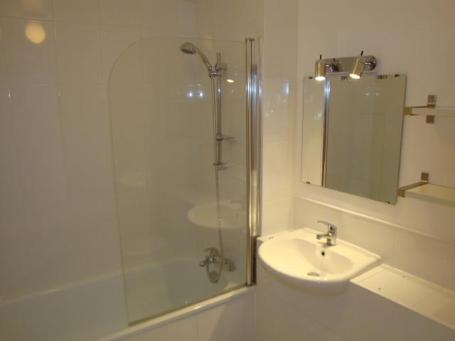 			1 Bedroom, 1 bath, 1 reception Flat			 Admiral Walk, MAIDA VALE