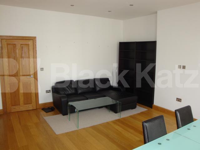 			2 Bedroom, 1 bath, 1 reception Apartment			 Priory Terrace, South Hampstead