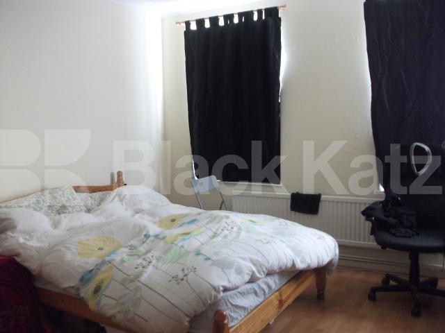 			LET, 3 Bedroom, 1 bath, 1 reception Apartment			 Hortensia House, Hortensia Road, Chelsea