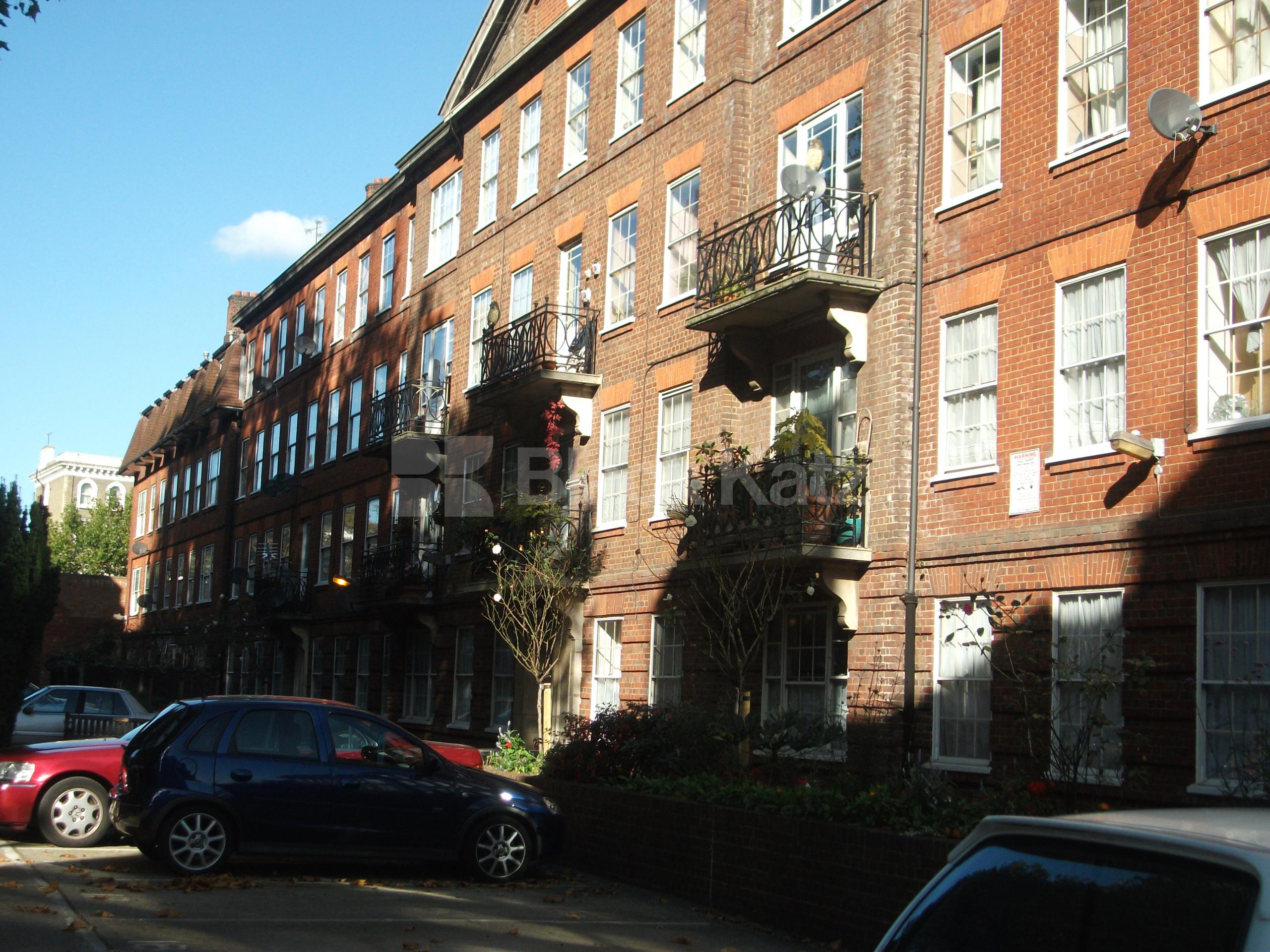 			LET, 3 Bedroom, 1 bath, 1 reception Apartment			 Hortensia House, Hortensia Road, Chelsea SW10