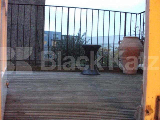 			LET, 3 Bedroom, 1 bath, 1 reception Maisonette			 Weltje Road, Hammersmith/Ravenscourt Park