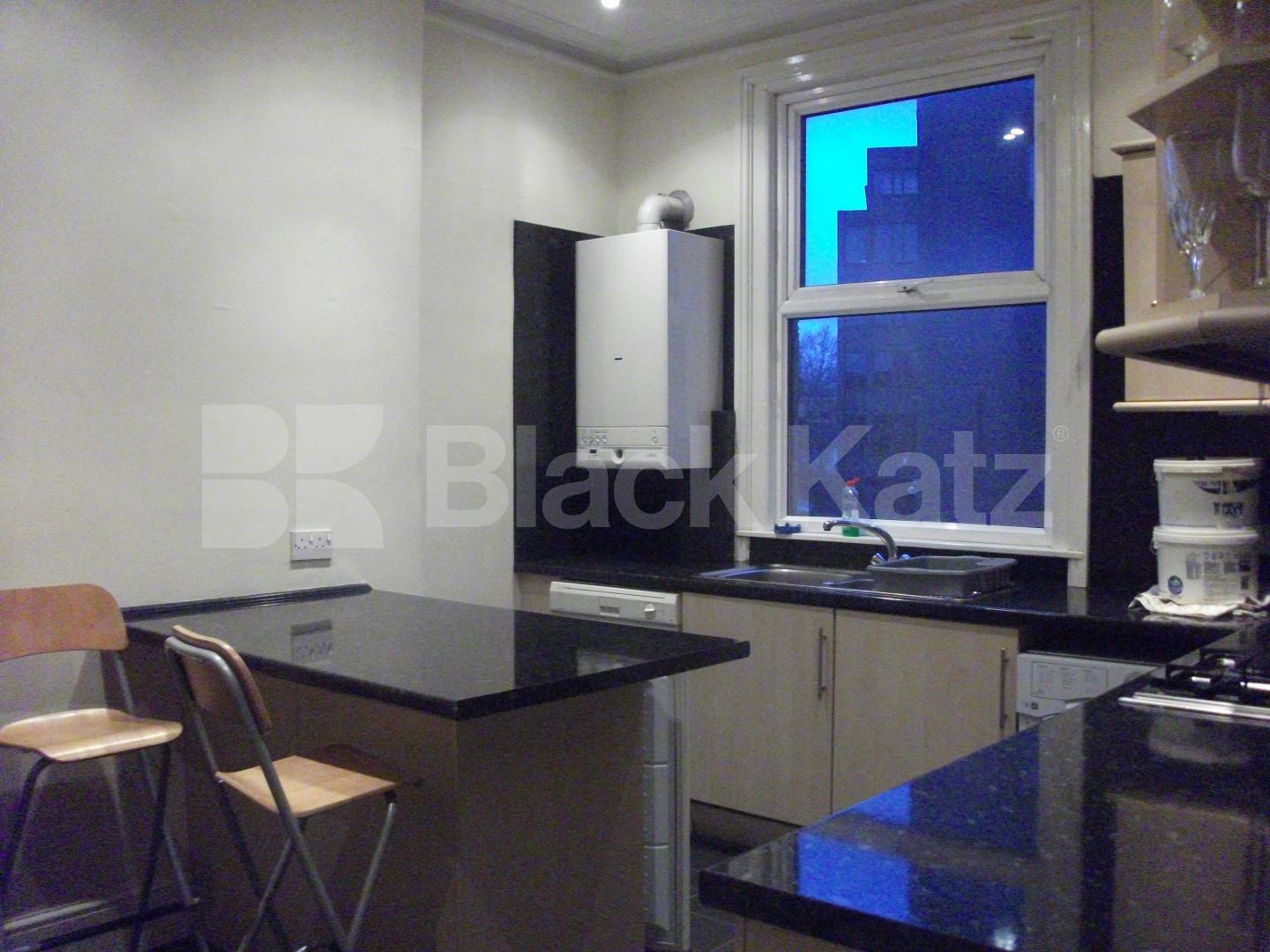 			LET, 3 Bedroom, 1 bath, 1 reception Maisonette			 Weltje Road, Hammersmith/Ravenscourt Park