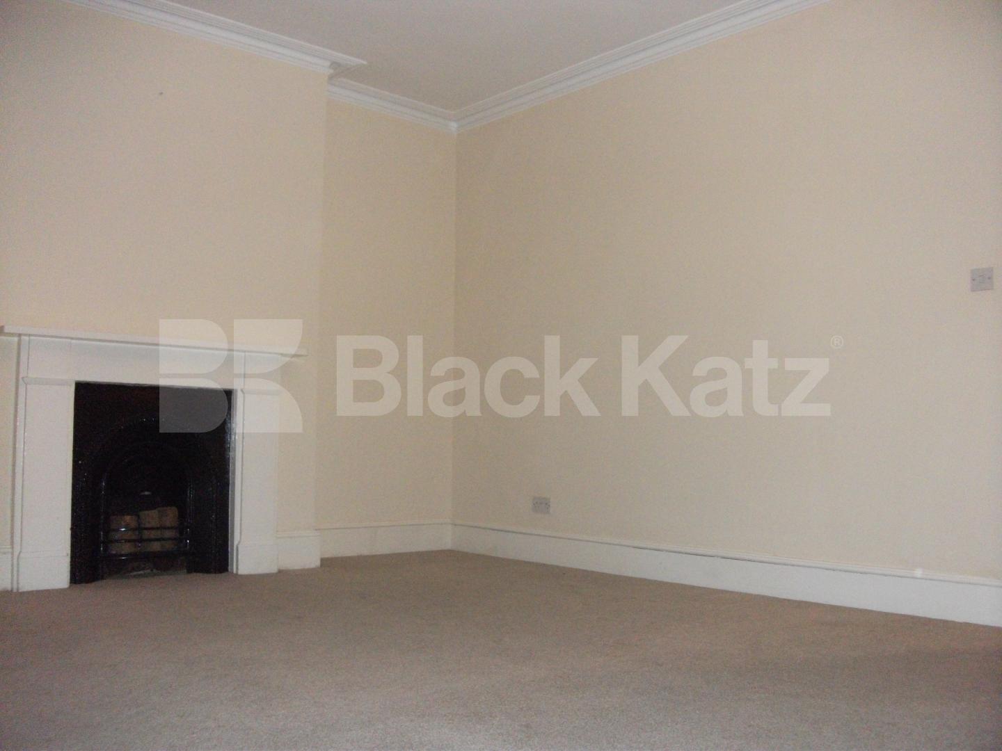 			LET, 3 Bedroom, 1 bath, 1 reception Maisonette			 Weltje Road, Hammersmith/Ravenscourt Park