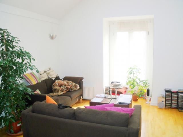 			NEW INSTRUCTION, 2 Bedroom, 1 bath, 1 reception Flat			 Chiswick High Road, Chiswick/Turnham Green