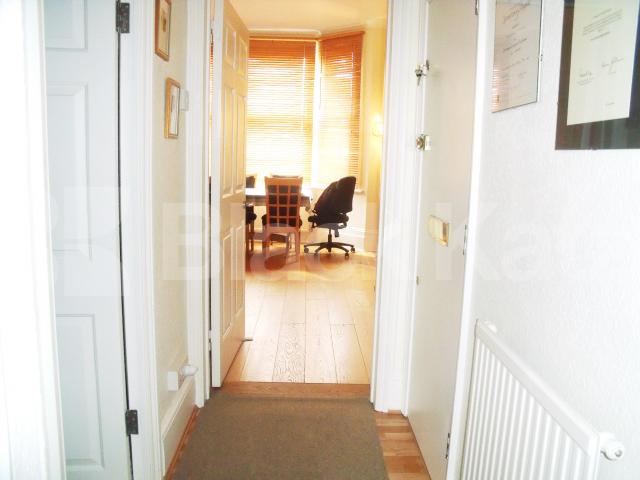 			NEW INSTRUCTION, 1 Bedroom, 1 bath, 1 reception Flat			 Friars Place Lane, Acton Central