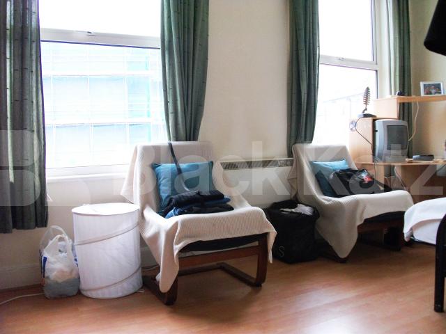 			NEW INSTRUCTION, Studio Apartment, 1 bath, 1 reception Studio			 Goldhawk Road, Shepherds Bush