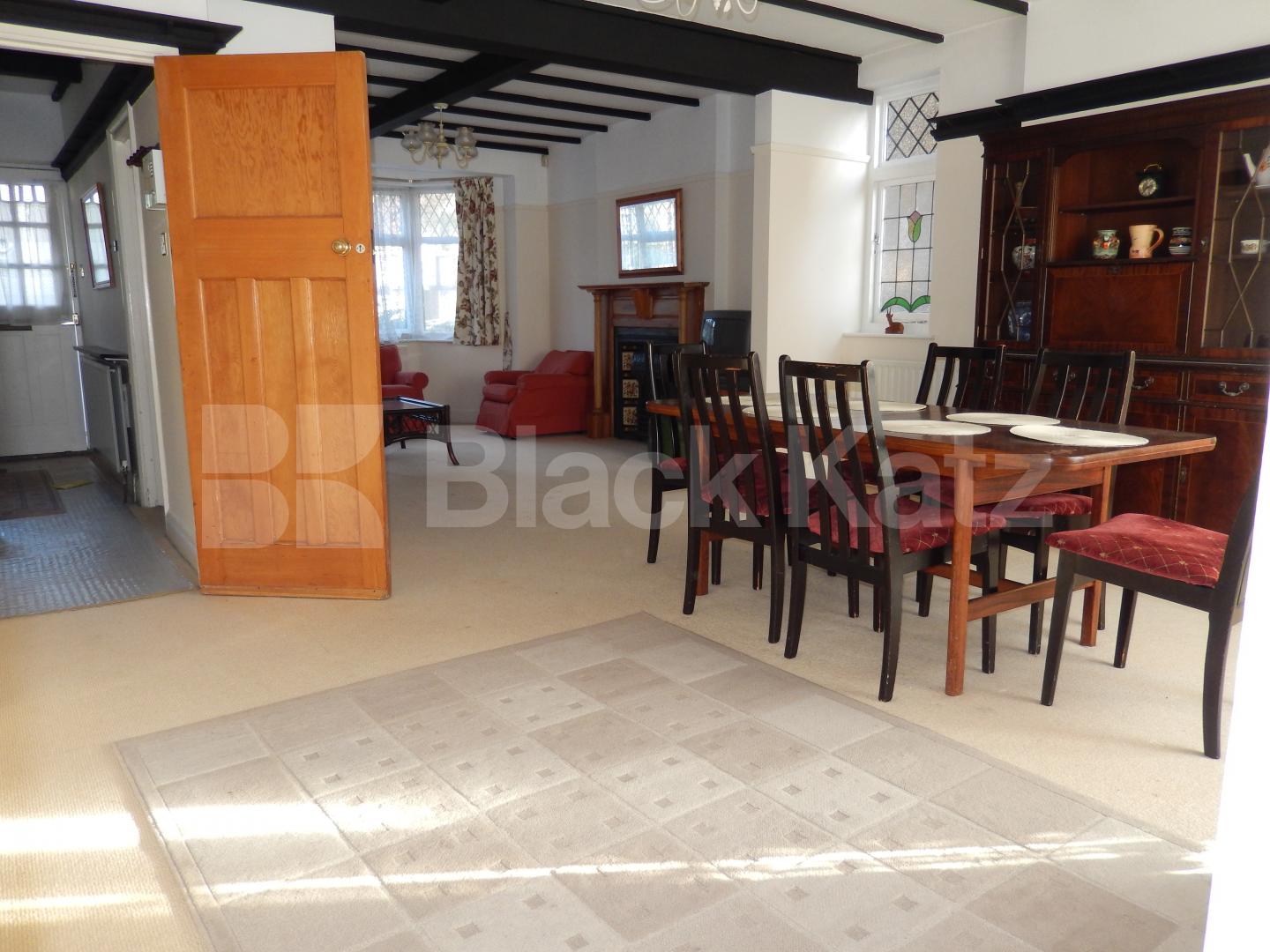 			LET, 3 Bedroom, 1 bath, 1 reception House			 Princes Gardens, West Acton