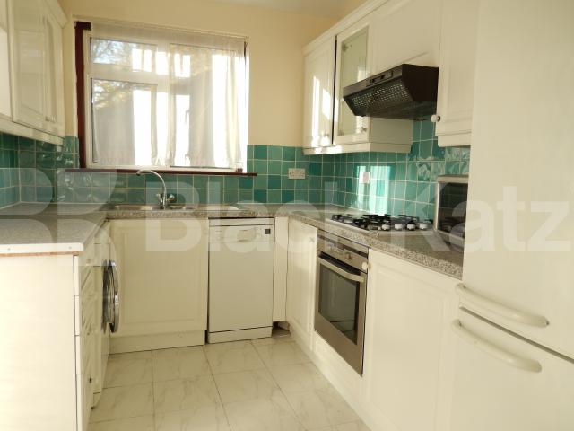 			LET, 3 Bedroom, 1 bath, 1 reception House			 Princes Gardens, West Acton