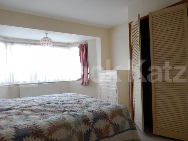 			LET, 3 Bedroom, 1 bath, 1 reception House			 Princes Gardens, West Acton