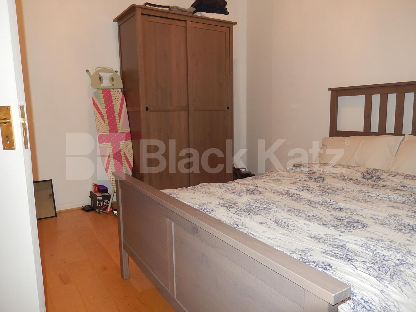 			NEW INSTRUCTION (Includes all utilities)., 2 Bedroom, 1 bath, 1 reception Flat			 Hogarth Road, Earls Court