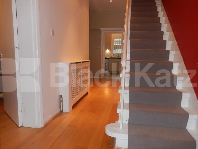 			NEW INSTRUCTION (Includes all utilities)., 2 Bedroom, 1 bath, 1 reception Flat			 Hogarth Road, Earls Court