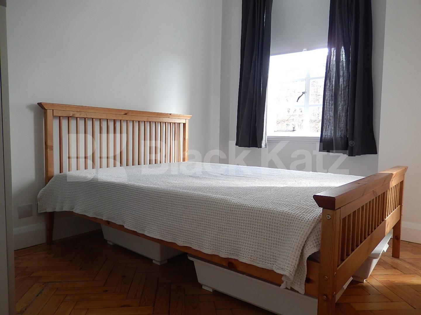 			UNDER OFFER , 1 Bedroom, 1 bath, 1 reception Flat			 Hamlet Gardens, Ravenscourt Park/Hammersmith