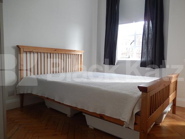 			UNDER OFFER , 1 Bedroom, 1 bath, 1 reception Flat			 Hamlet Gardens, Ravenscourt Park/Hammersmith