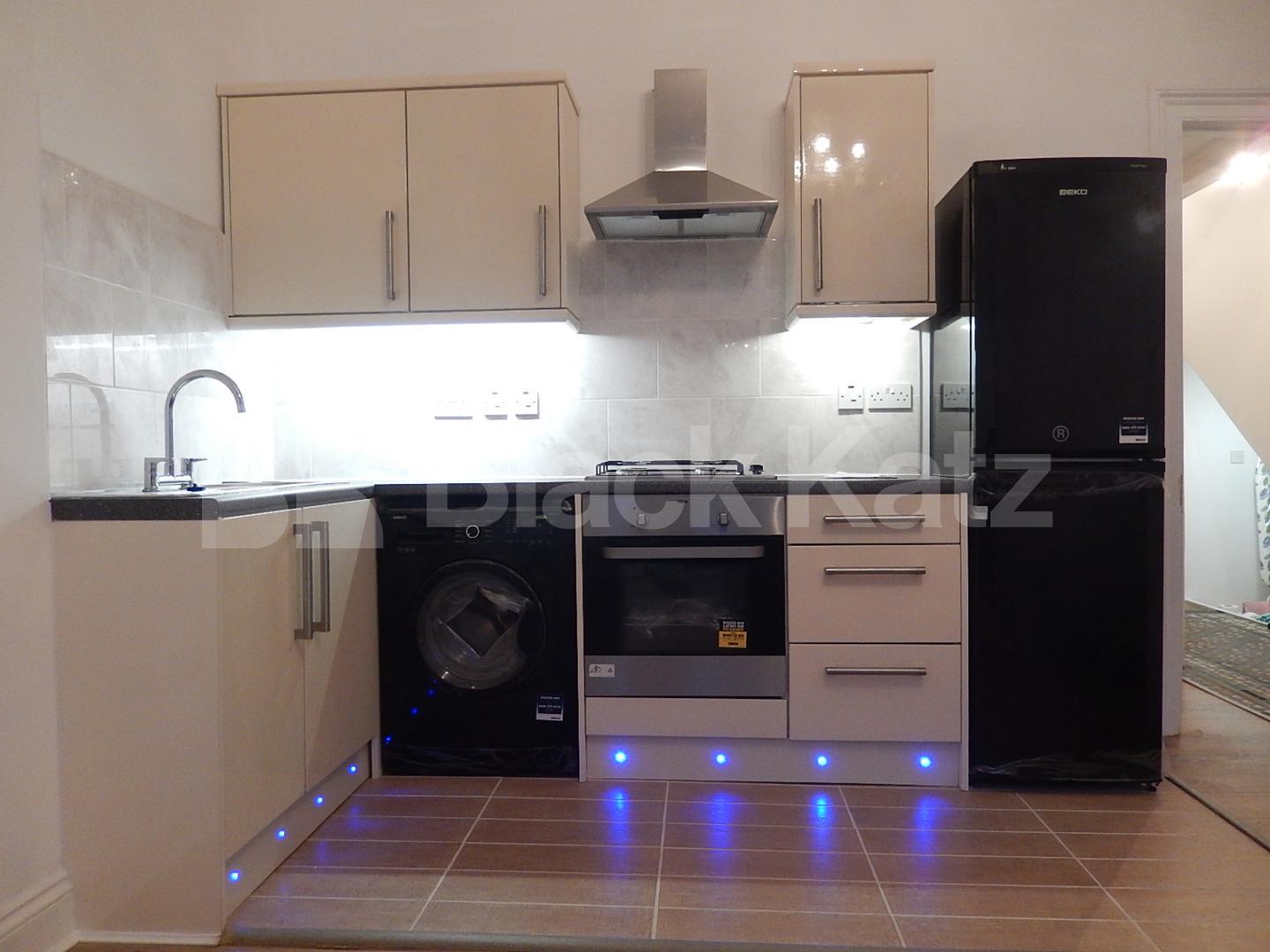 			NEW INSTRUCTION, 2 Bedroom, 1 bath, 1 reception Ground Floor Flat			 Castletown Road, Barons Court