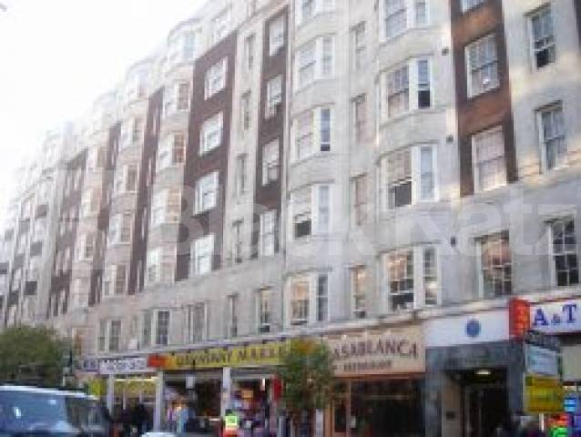 			Studio Apartment, 1 bath, 1 reception Studio			 Queensway, BAYSWATER/QUEENSWAY W2