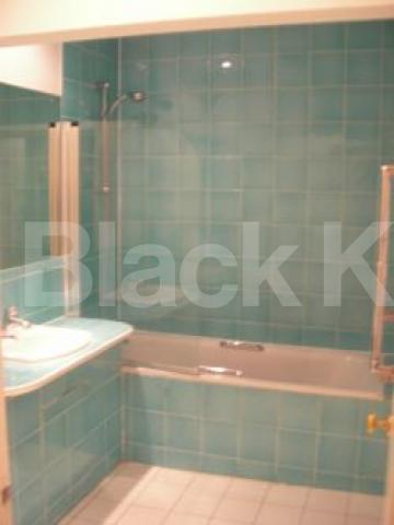 			2 Bedroom, 1 bath, 1 reception Flat			 Devonshire Mews West, MARYLEBONE W1