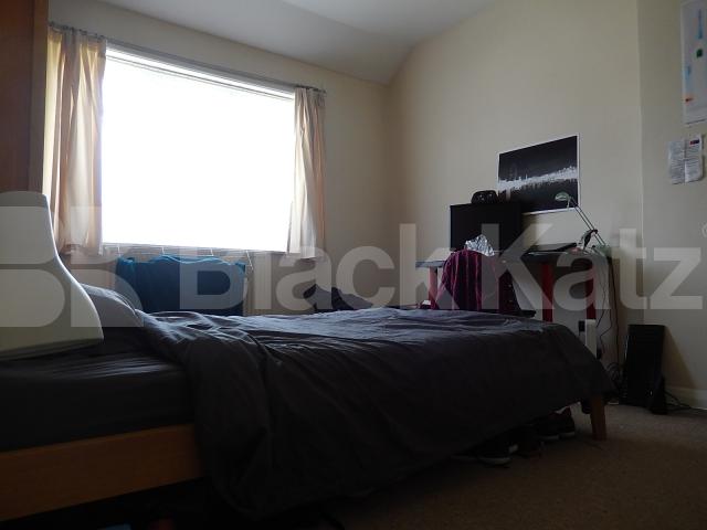 			NEW INSTRUCTION, 4 Bedroom, 1 bath, 1 reception House			 Westway, White City/Shepherds Bush