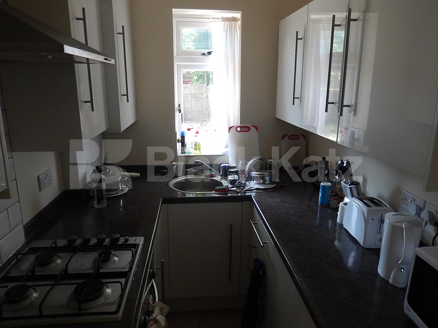 			NEW INSTRUCTION, 4 Bedroom, 1 bath, 1 reception House			 Westway, White City/Shepherds Bush