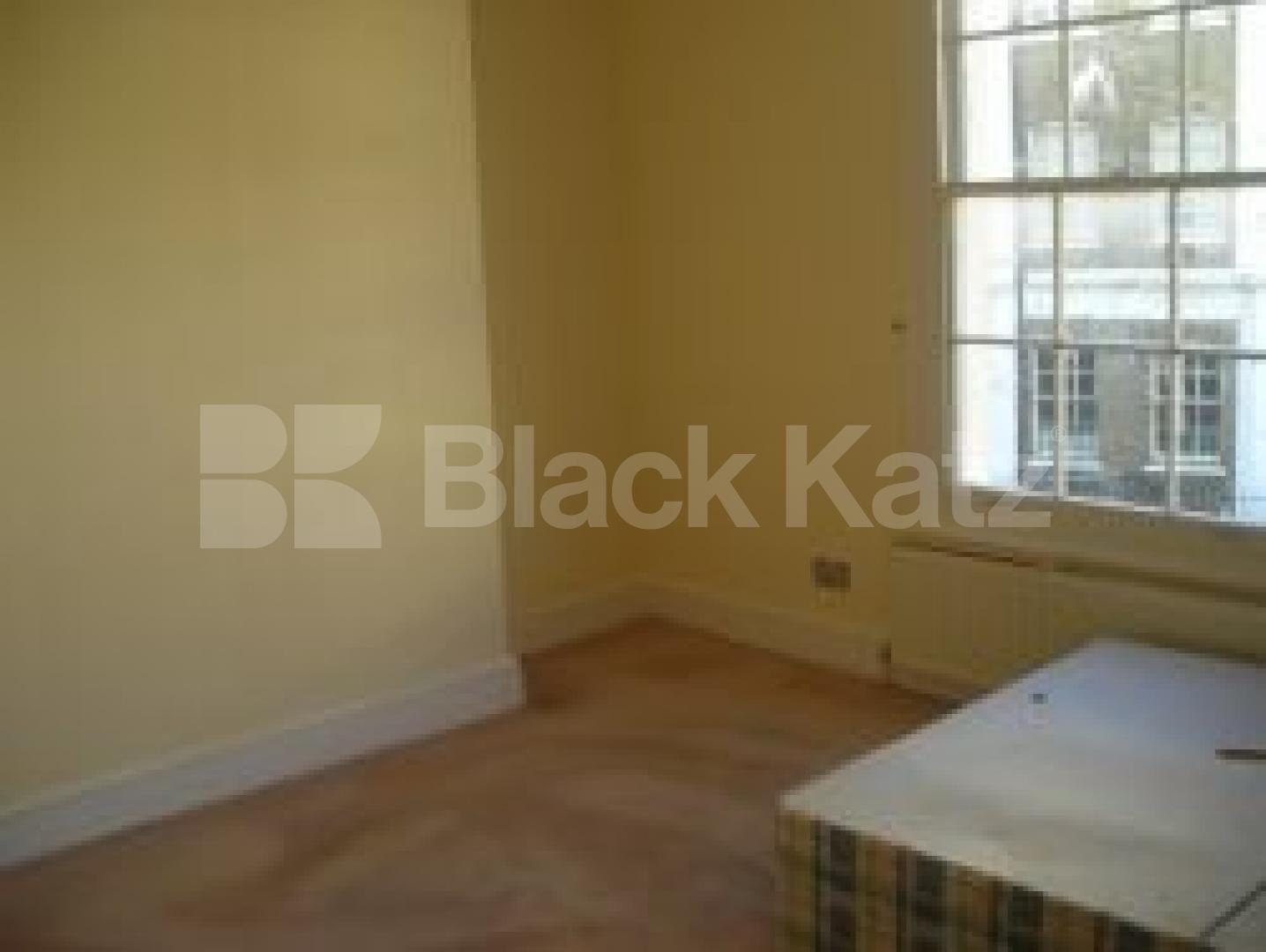 			3 Bedroom, 1 bath, 1 reception Flat			 Mornington Terrace, CAMDEN/REGENTS PARK NW1