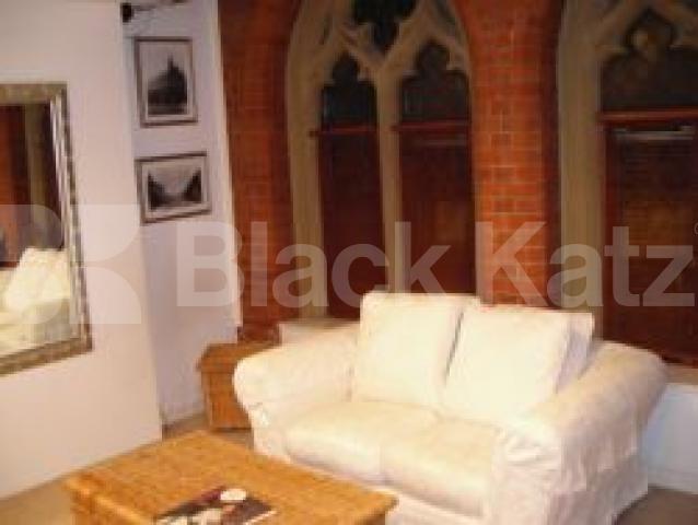 			AMAZING!!, 1 Bedroom, 1 bath, 1 reception Flat			 Saltram Crescent, QUEENS PARK