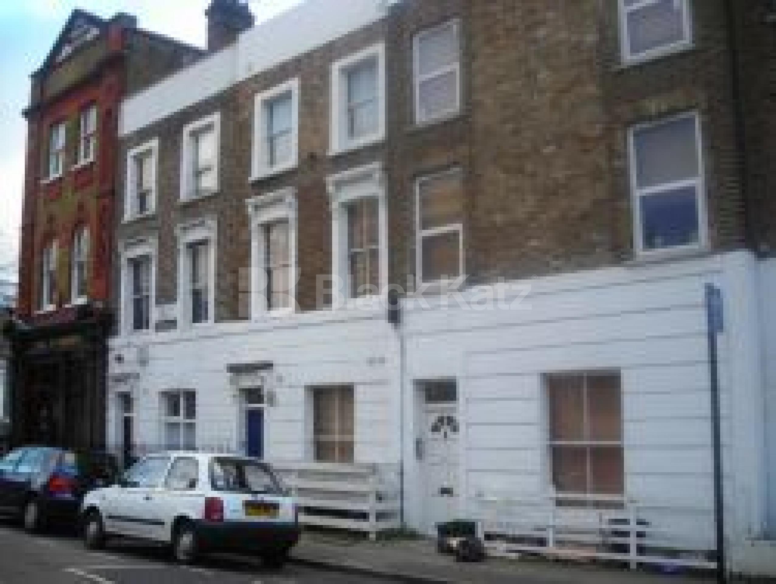 			MUST BE SEEN, 2 Bedroom, 1 bath, 1 reception Flat			 Hercules Street, HOLLOWAY N7 N7