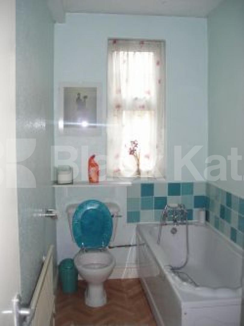 			New Instruction, 1 Bedroom, 1 bath, 1 reception Flat			 Cranleigh Street, CAMDEN NW1