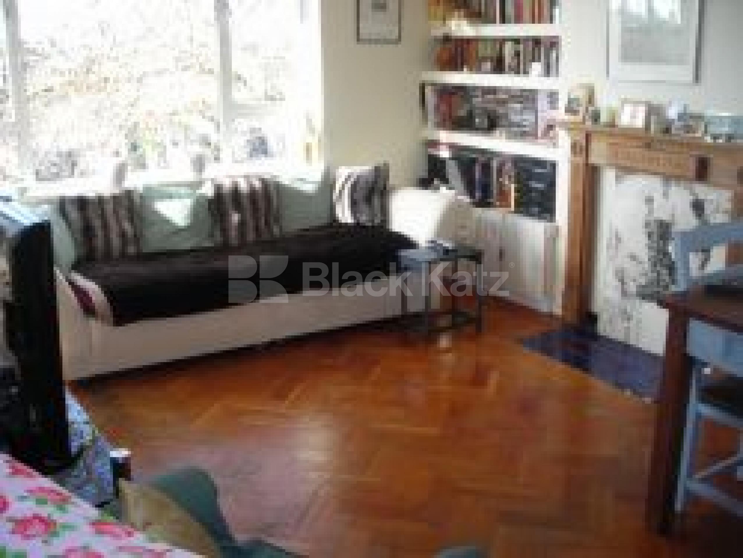 			3 Bedroom, 1 bath, 1 reception Flat			 St Pancras Way, CAMDEN NW1 nw1