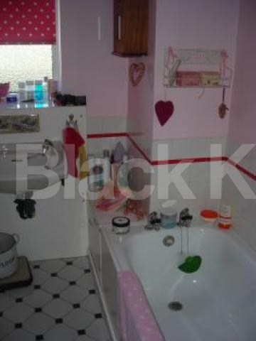 			3 Bedroom, 1 bath, 1 reception Flat			 St Pancras Way, CAMDEN NW1