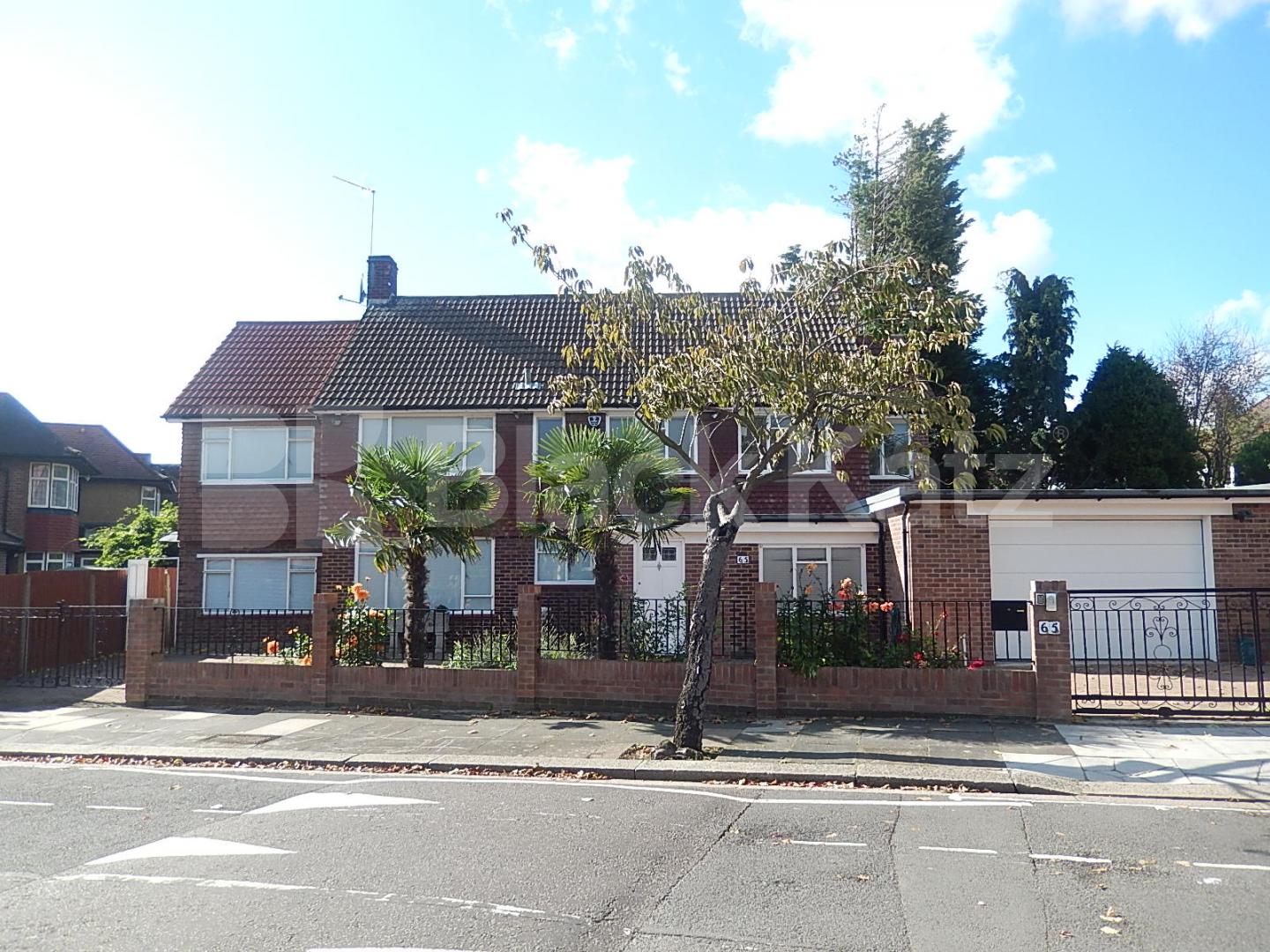 			NEW INSTRUCTION, 5 Bedroom, 1 bath, 1 reception House			 Corringway , North Ealing